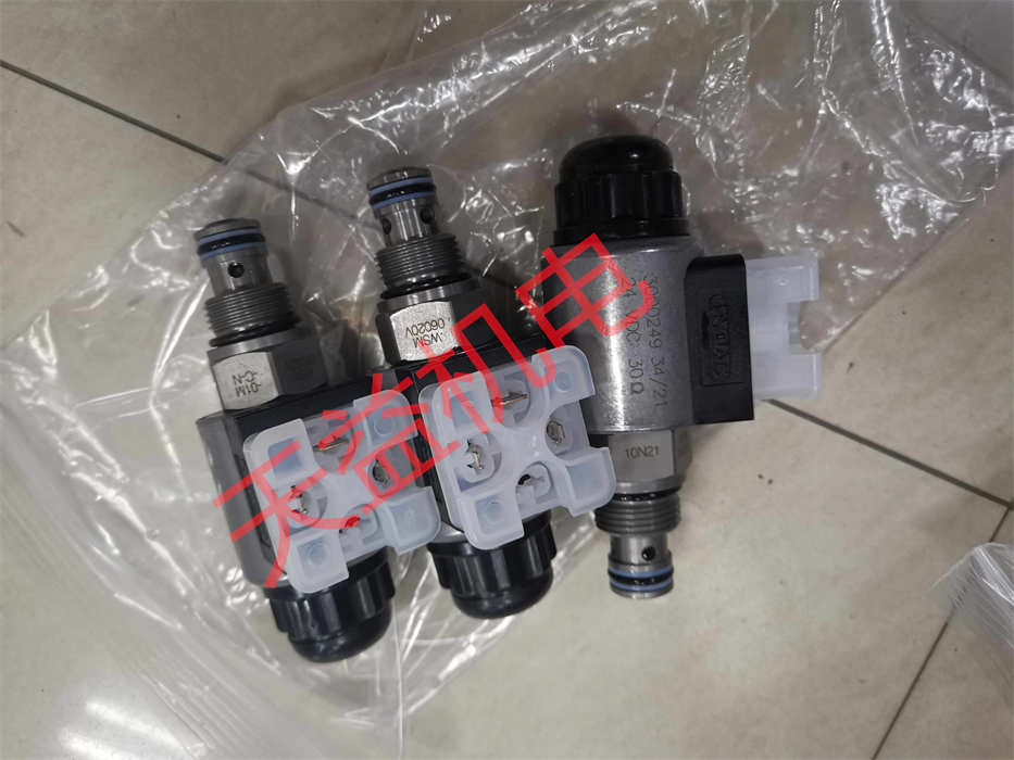 天益機電HYDAC液壓產(chǎn)品"SB0210-0.5E1 112U-210AB 1" "WSM06020V-01M-C-N-24DG" "SB0250-3.5E1 663 A9-210AK" "SB021